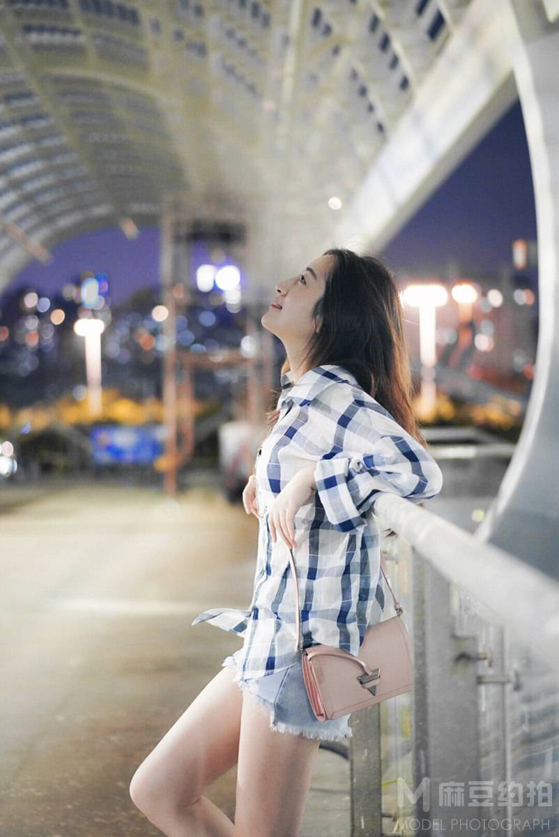 夜景模特