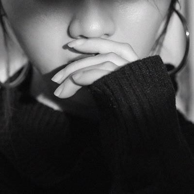 黑白模特