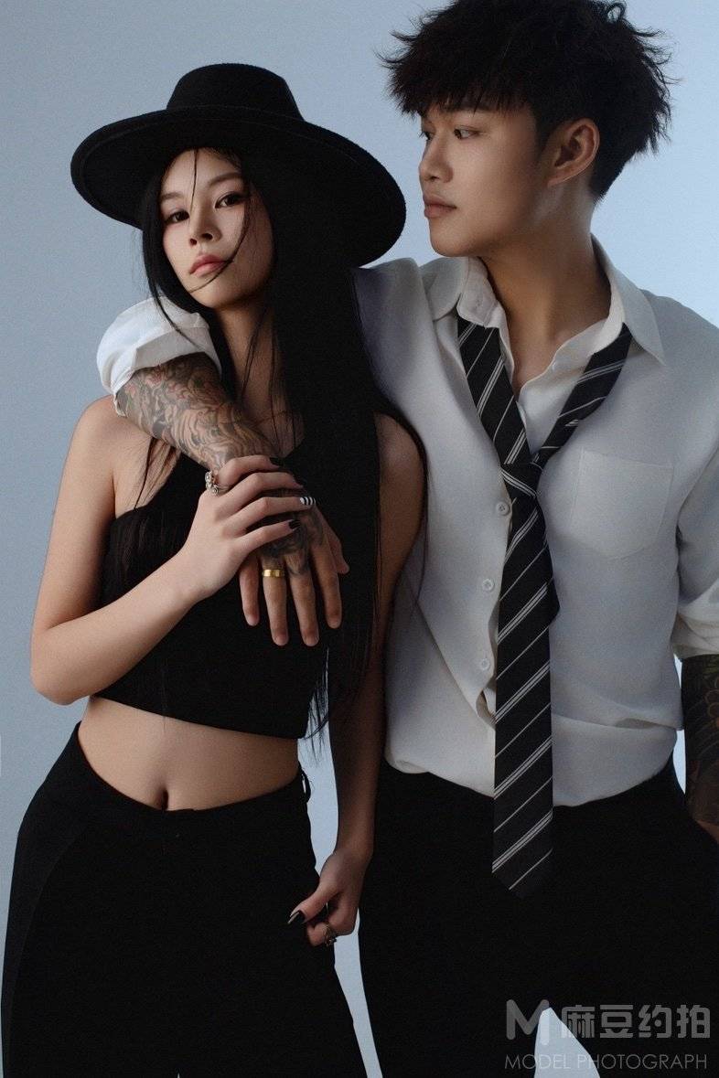 情侣模特