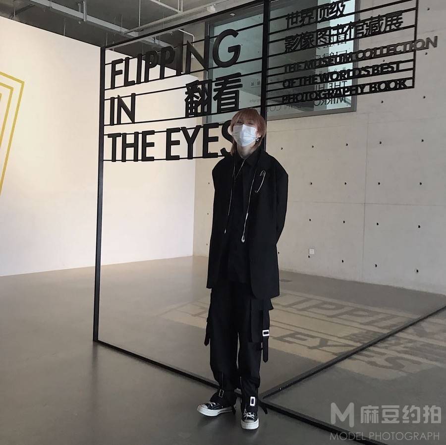 暗黑模特