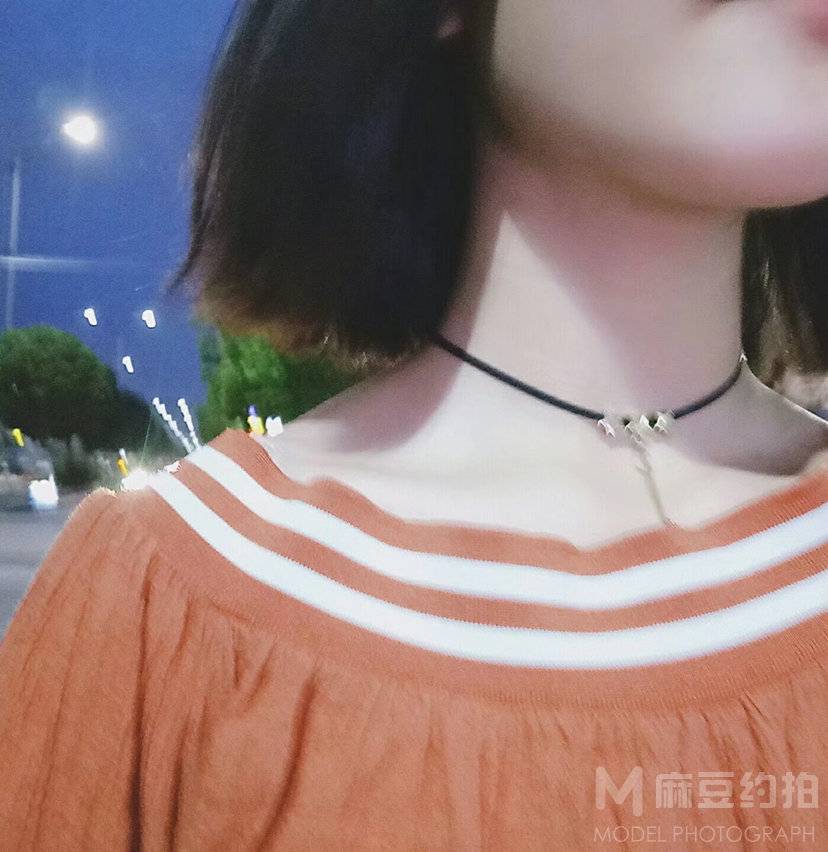 纪实模特