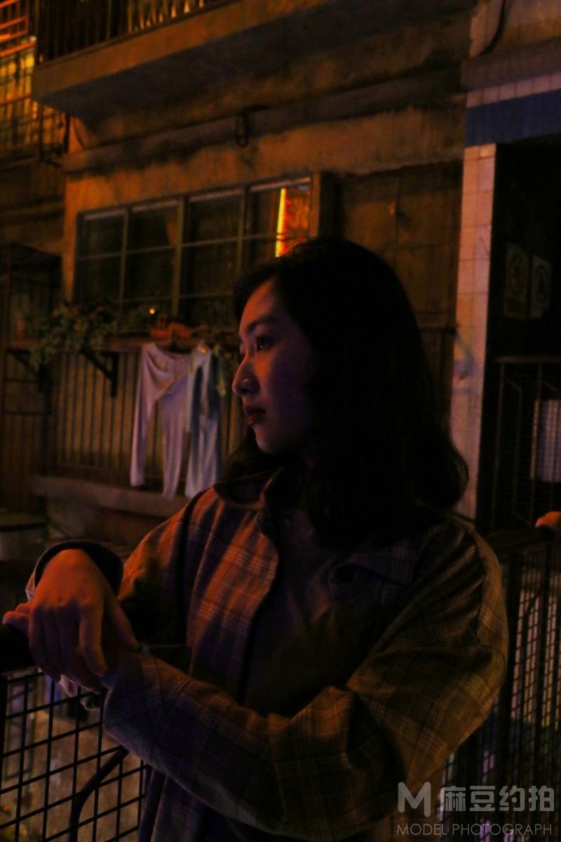 黑白模特