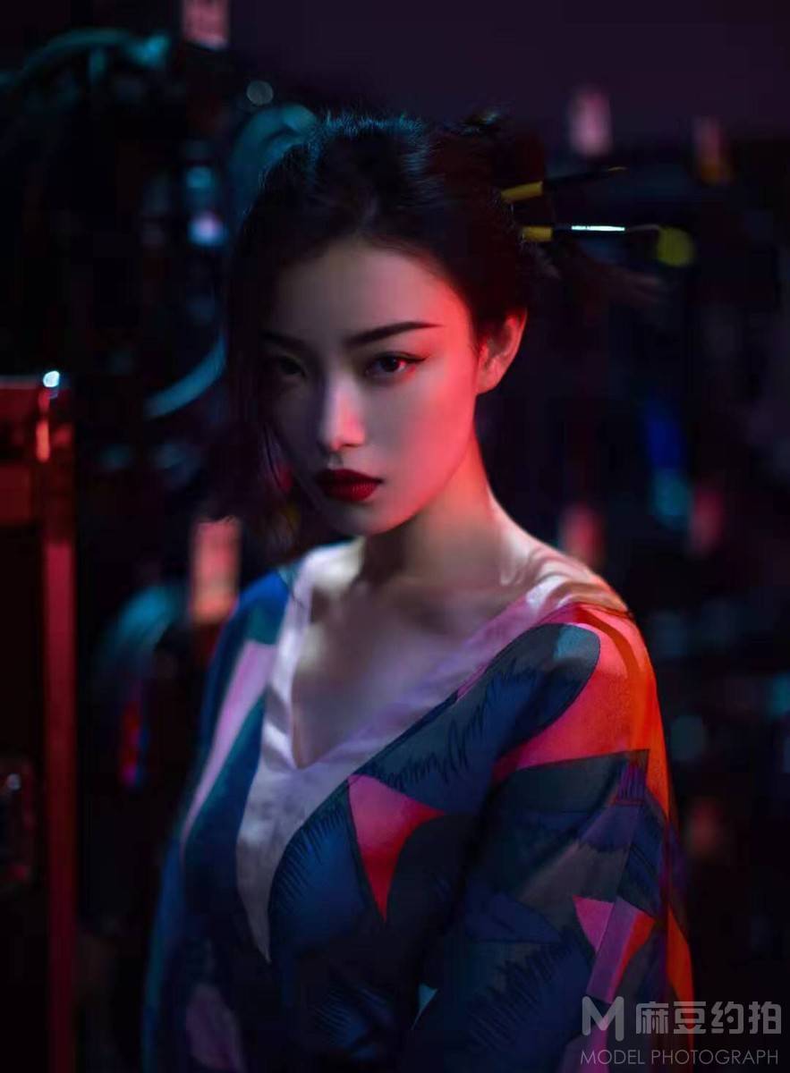 妆容模特
