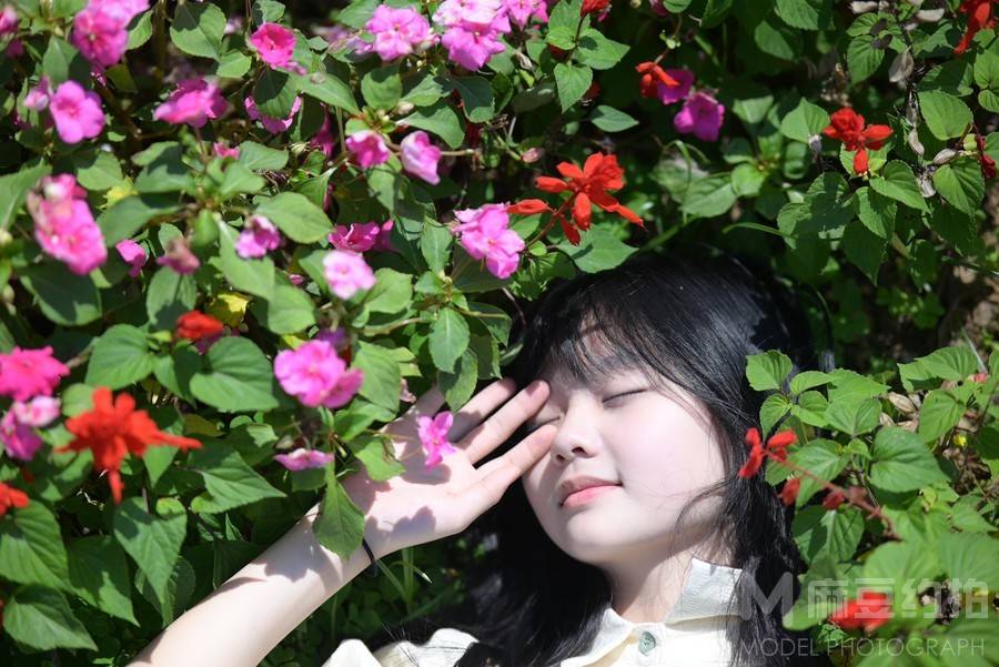 少女模特