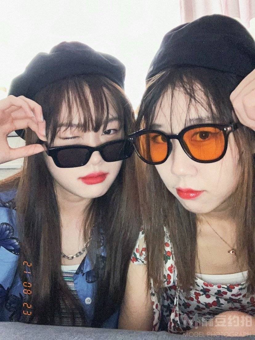 胶片模特