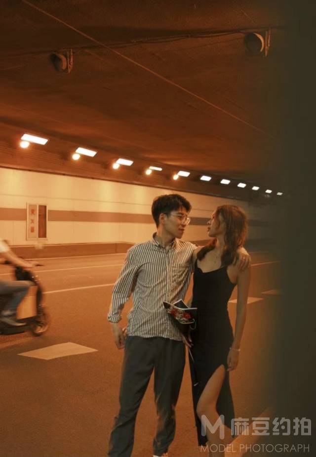 情侣模特