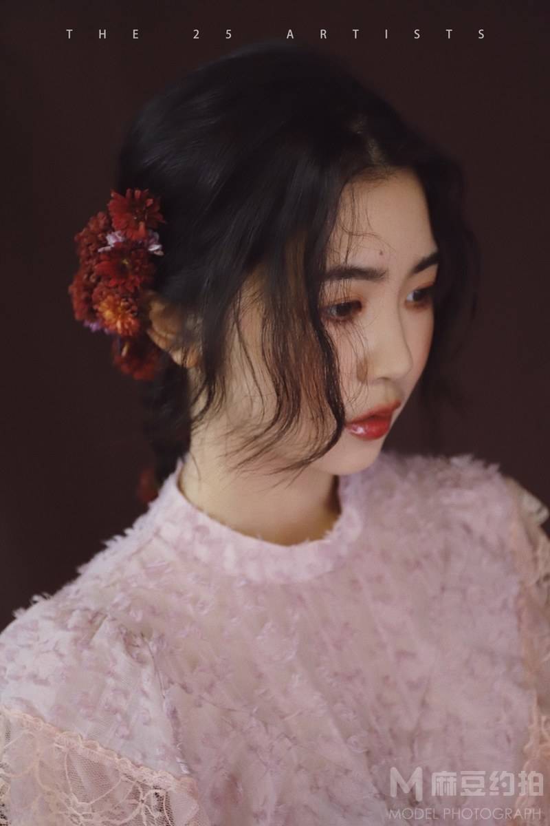 妆容模特