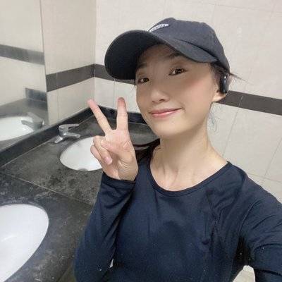 黑白模特
