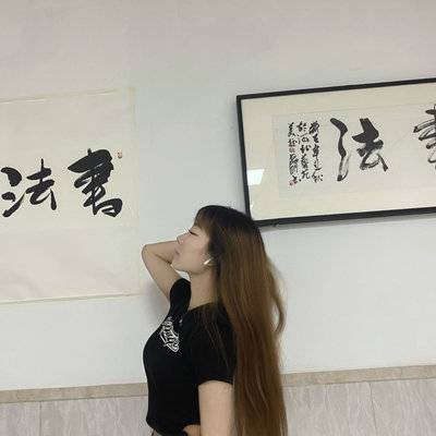 黑白模特