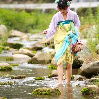 汉服模特