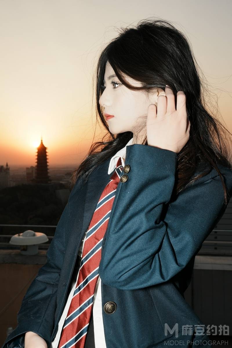 校园模特