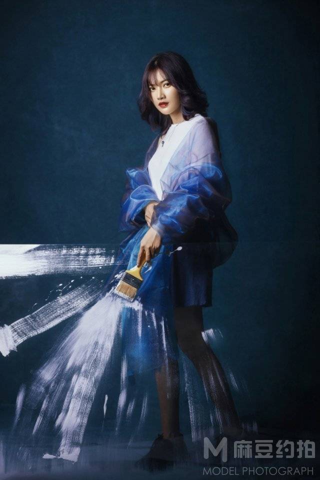 妆容模特