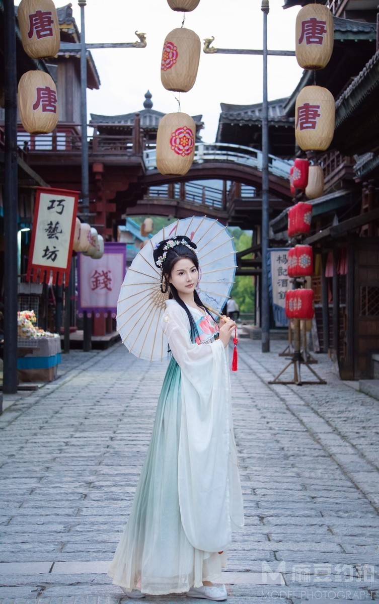 古风模特