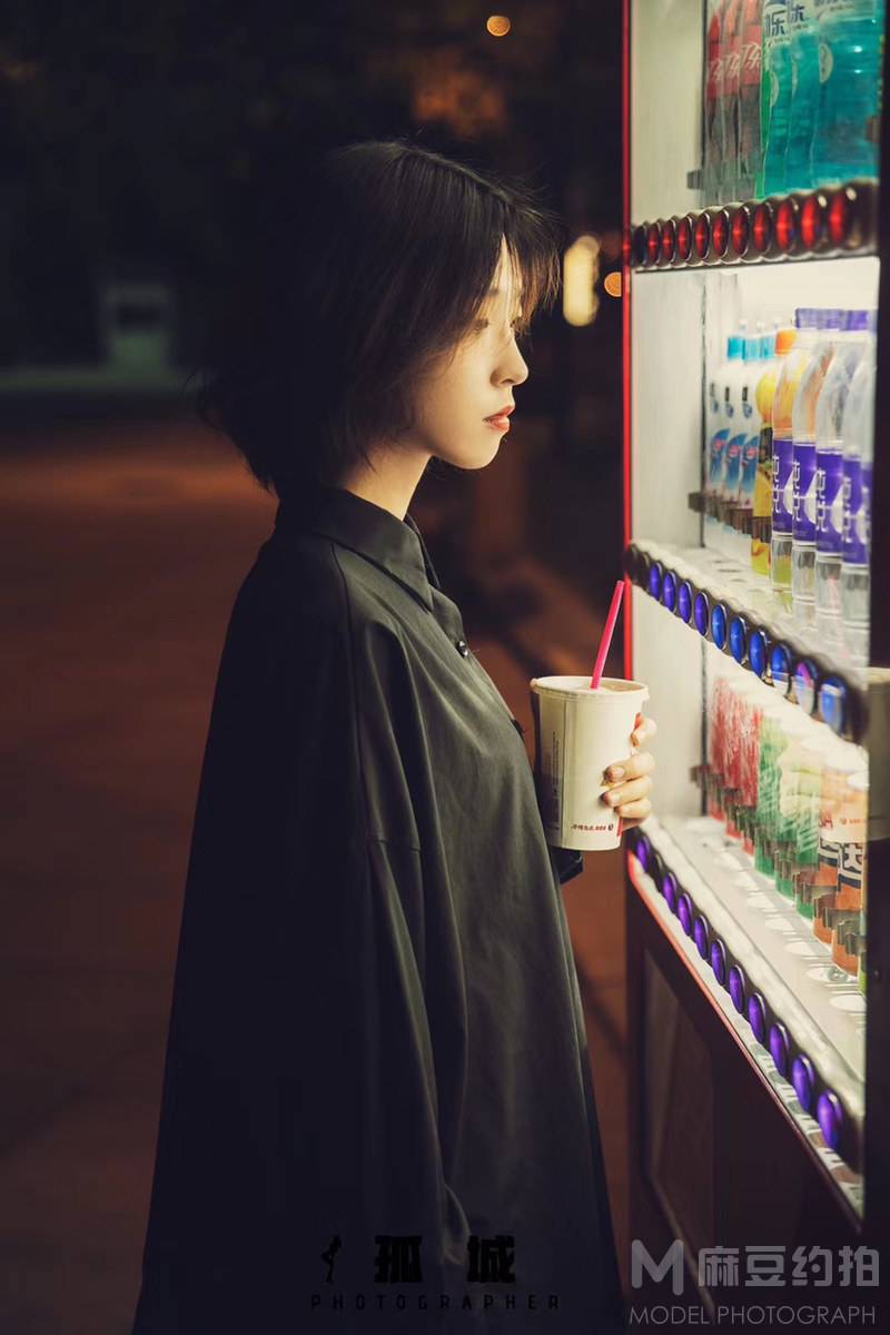 夜景模特