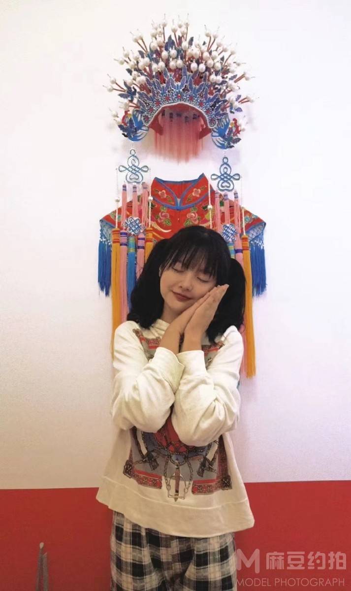 校园模特