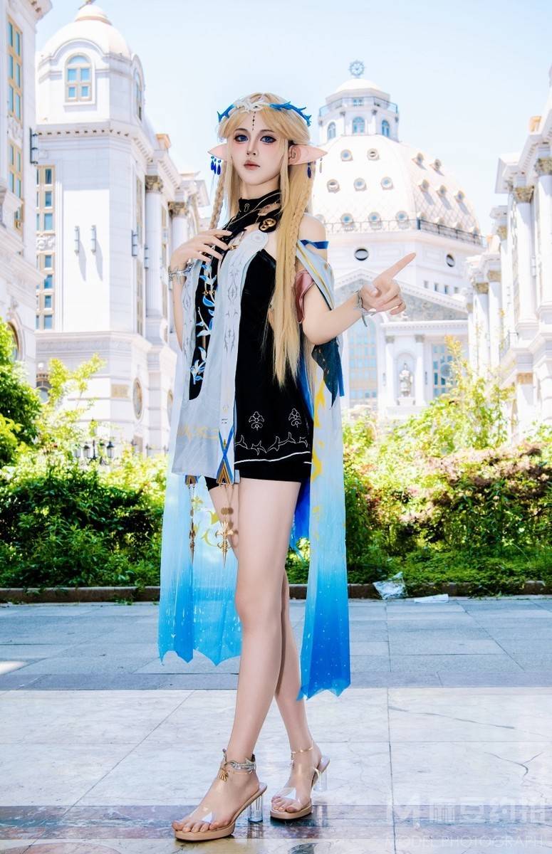 cosplay模特