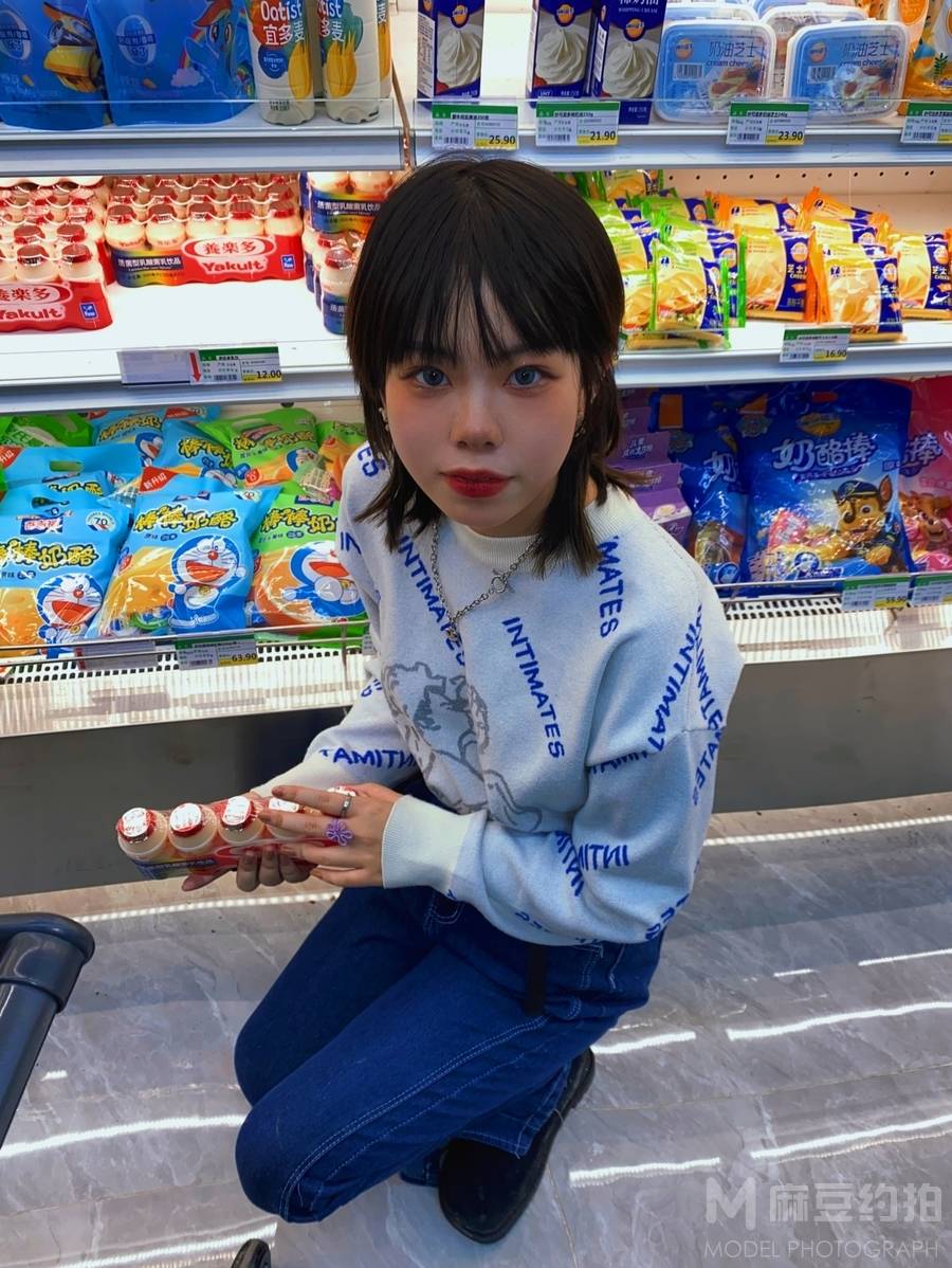 少女模特