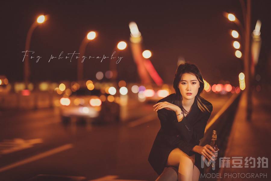 夜景模特