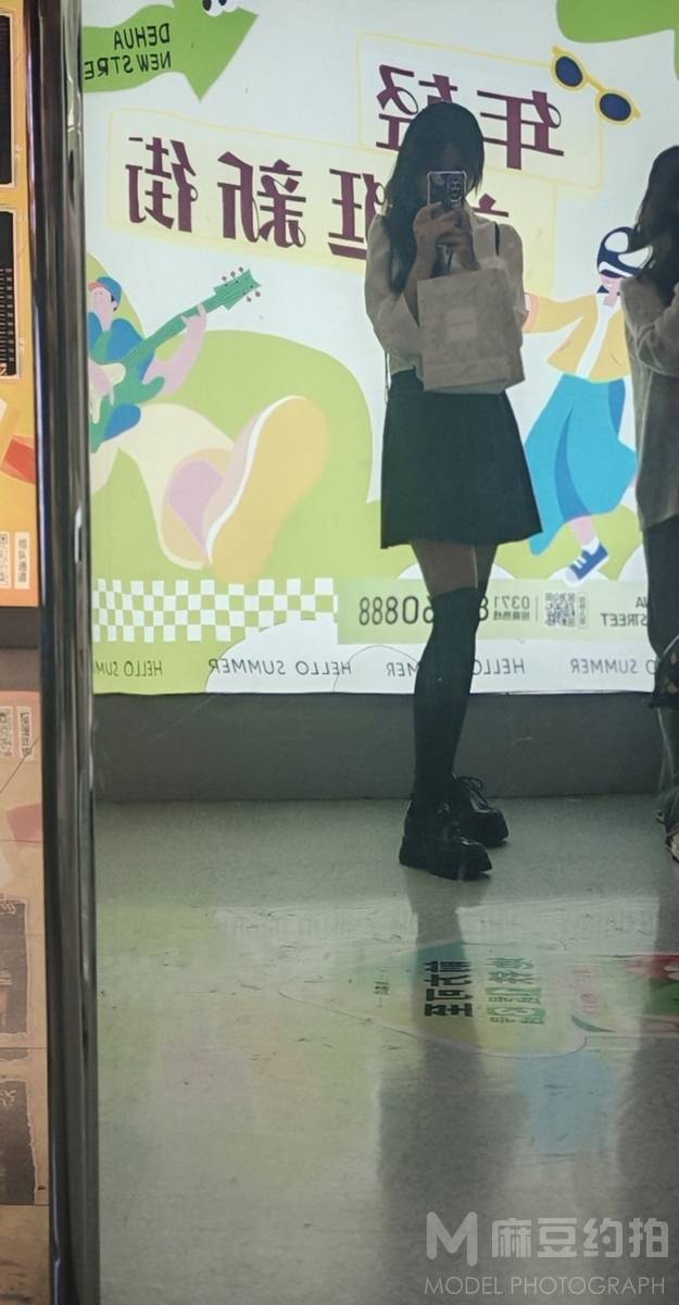 清新模特