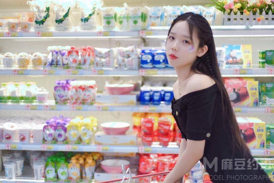 妆容模特