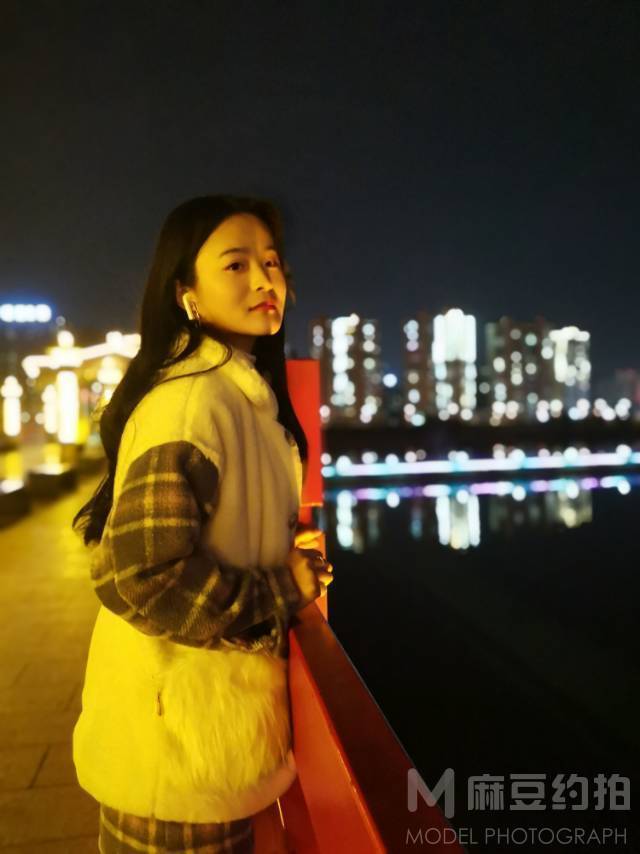 纪实模特