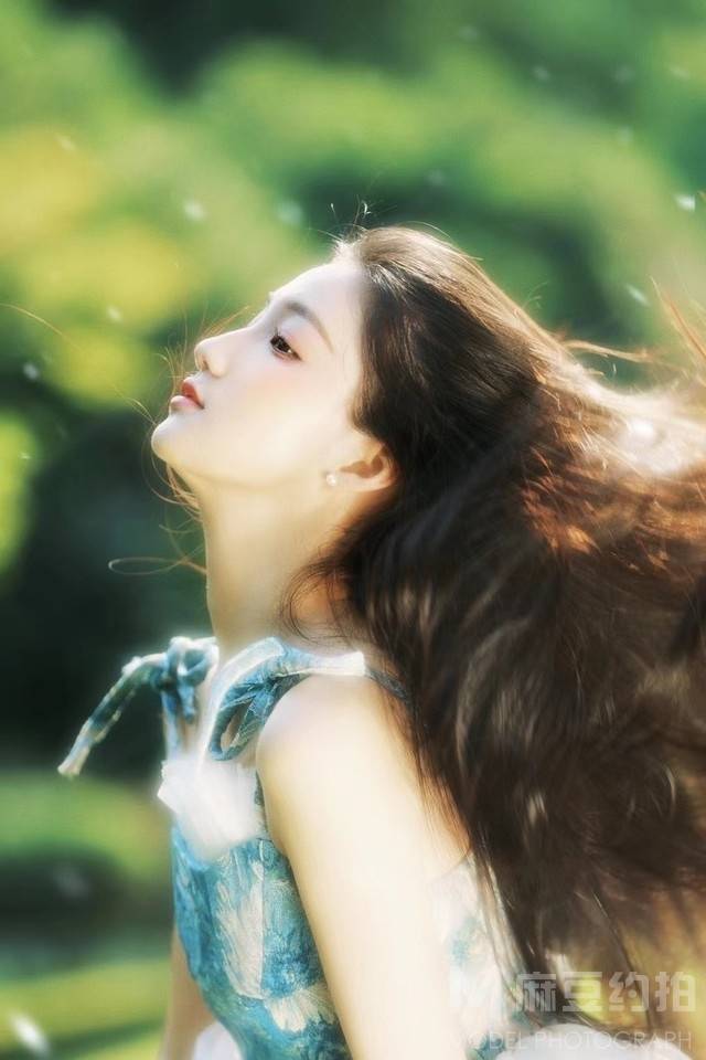 胶片模特