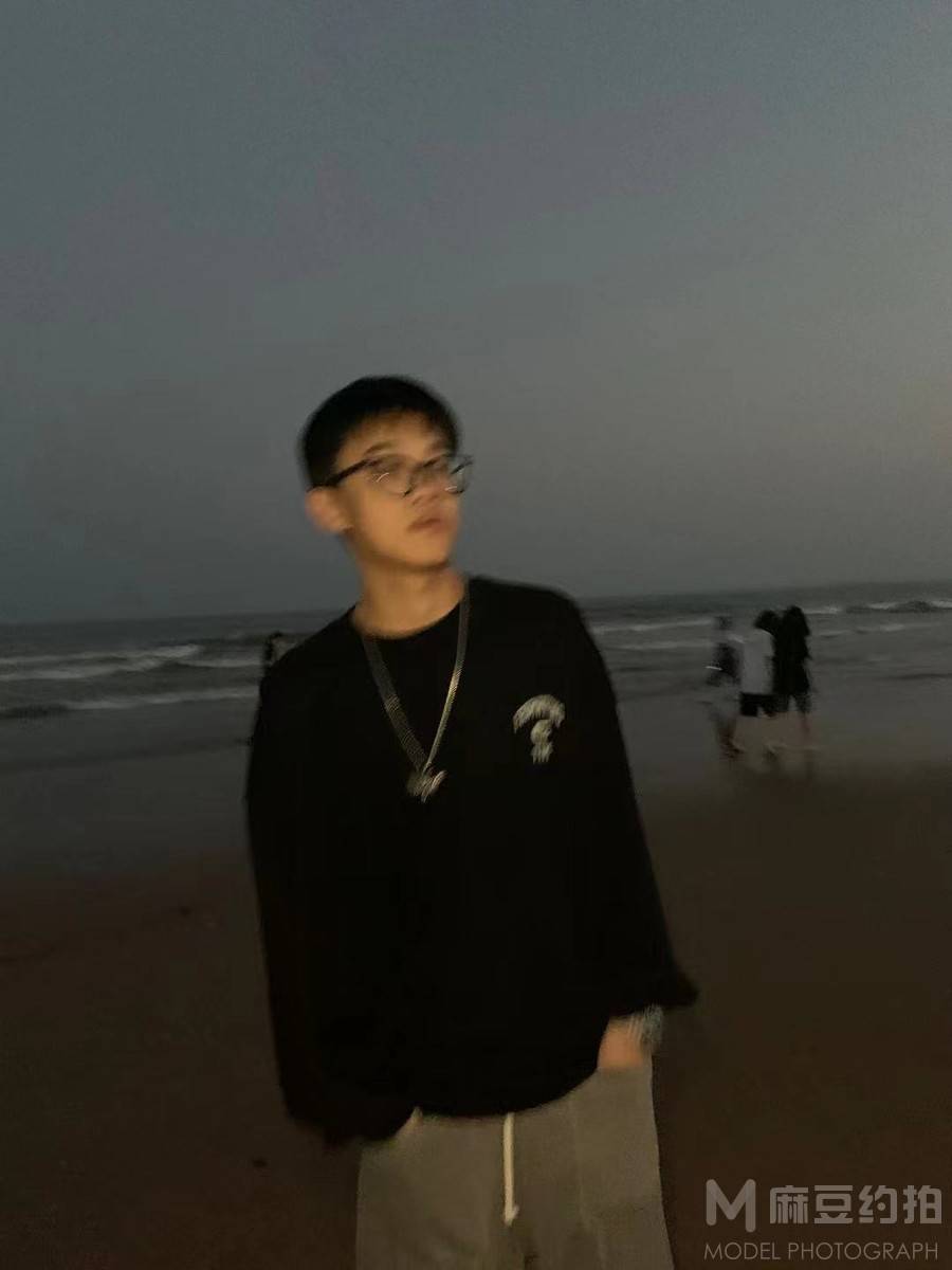 纪实模特