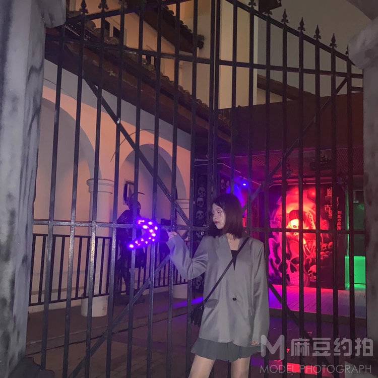 校园模特