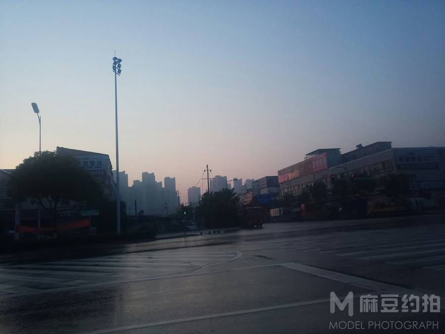 夜景模特