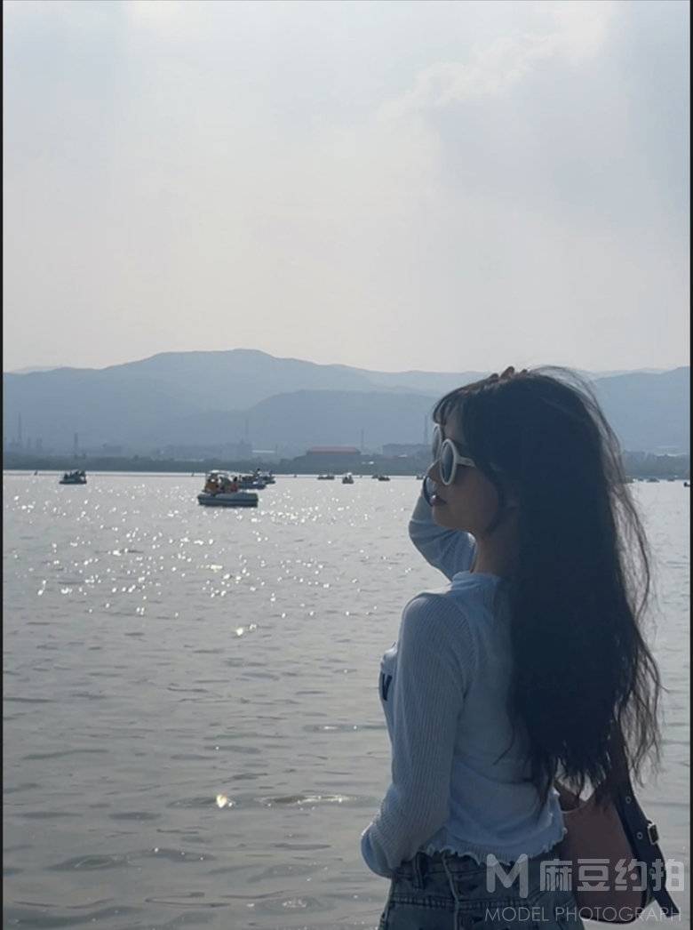 校园模特