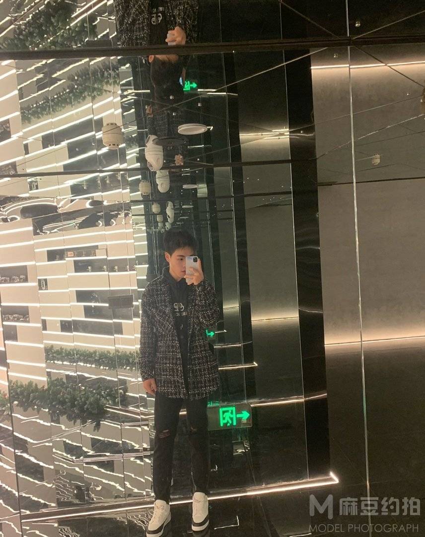 清新模特