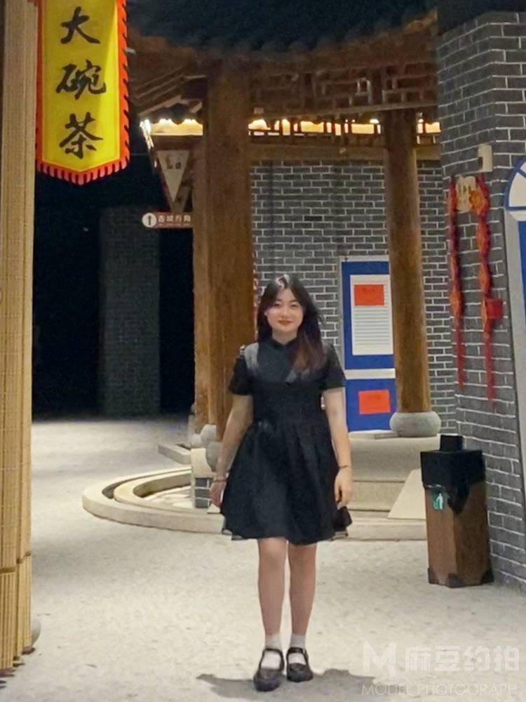 胶片模特