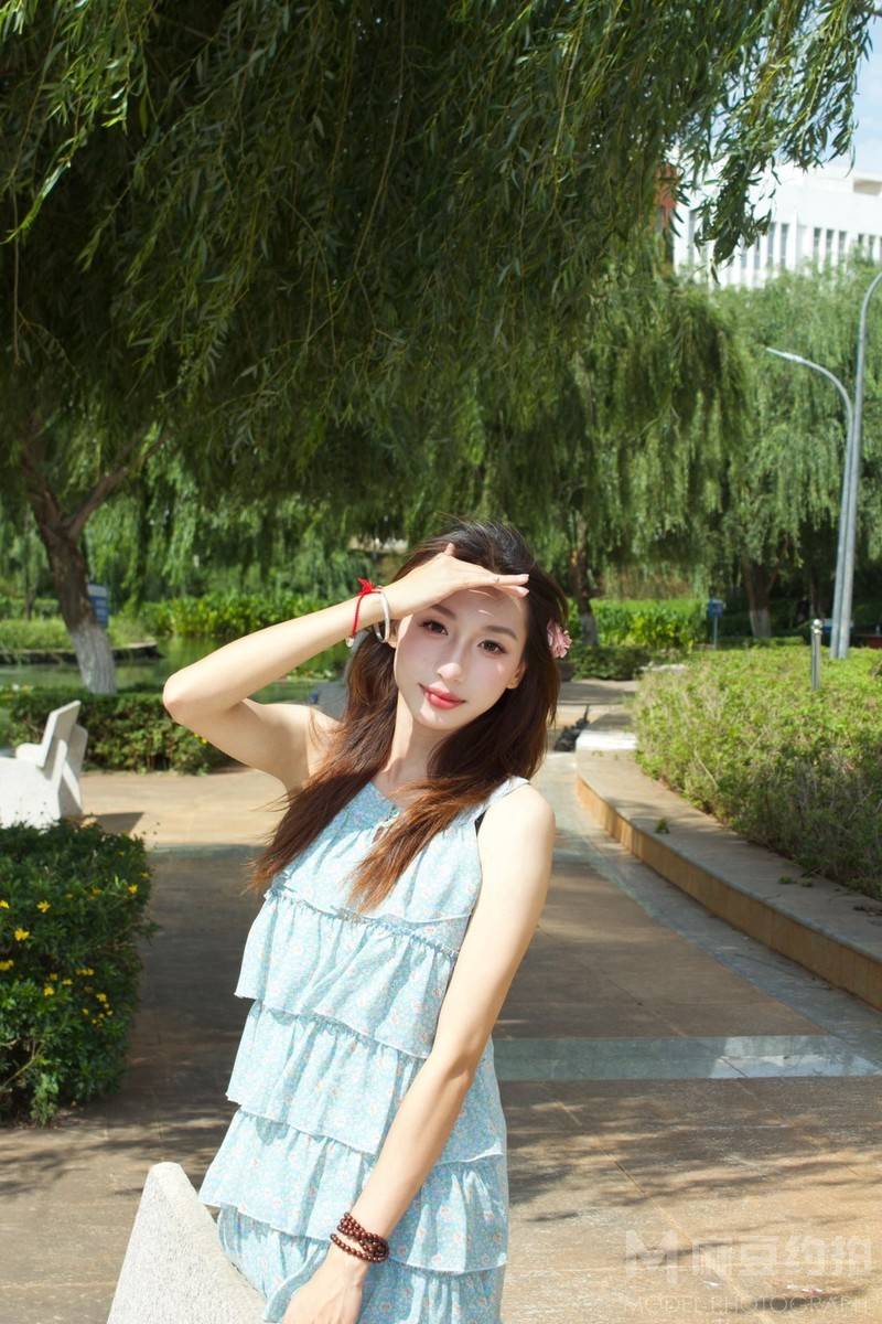 妆容模特