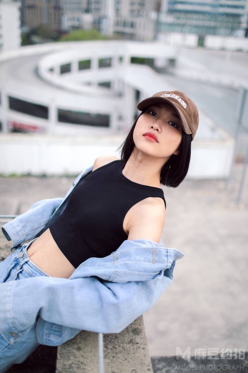 胶片模特