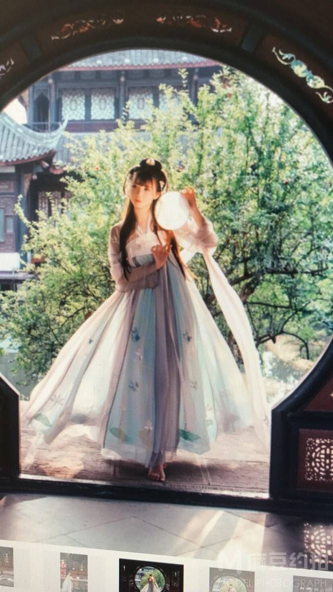 汉服模特