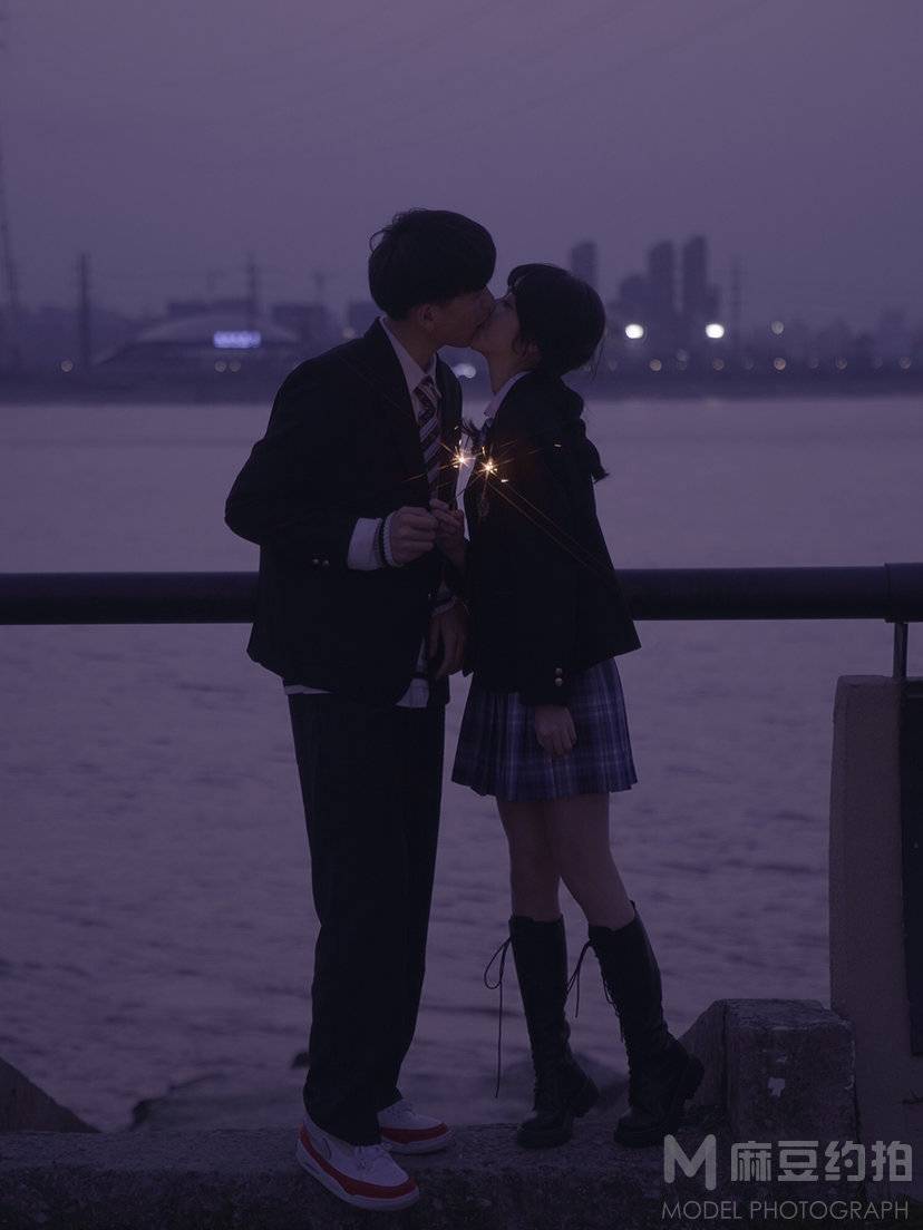 情侣模特