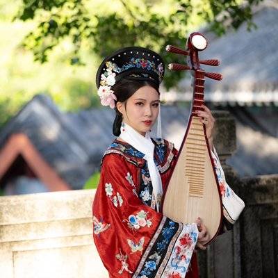 汉服模特