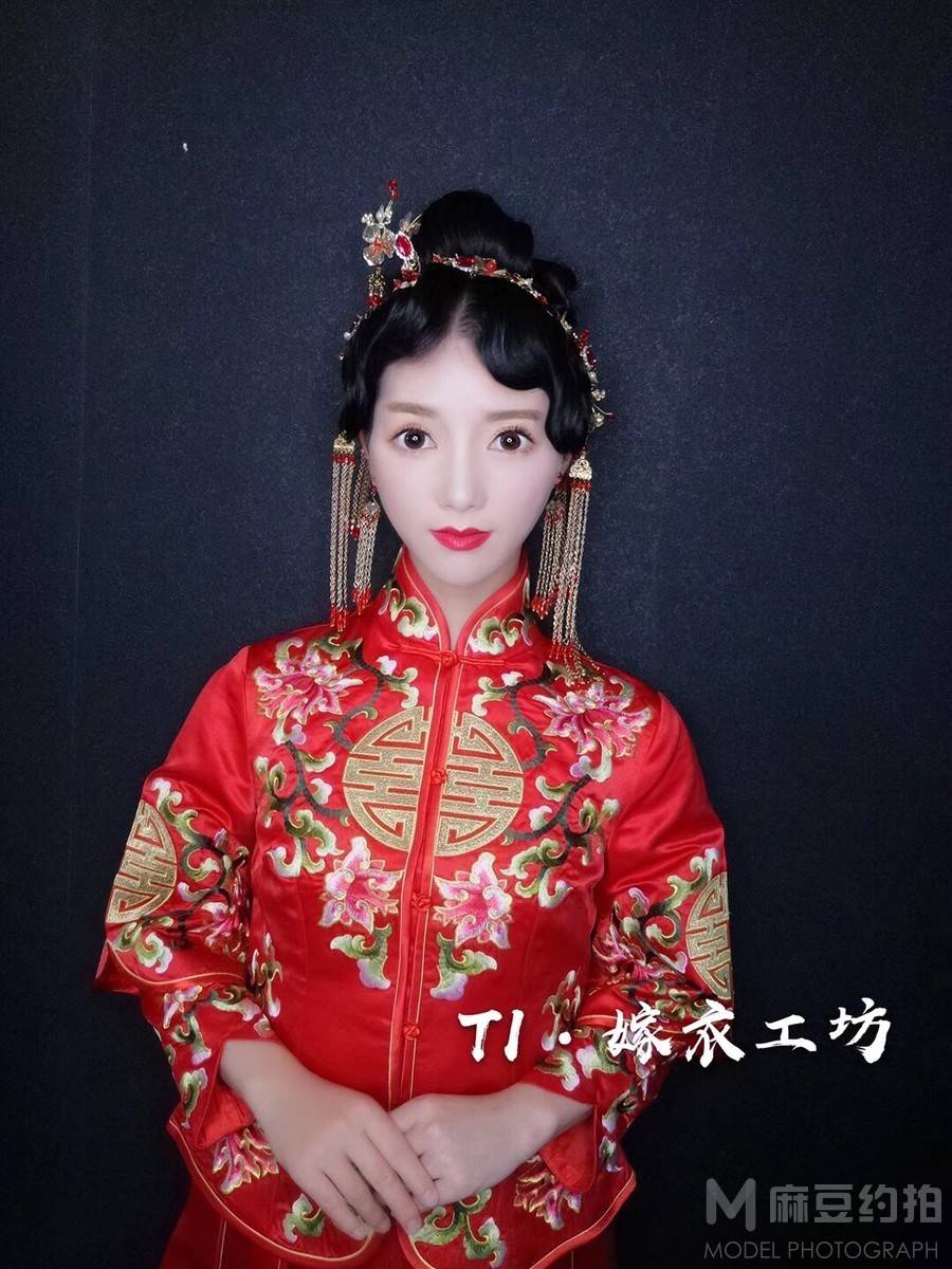 妆容模特