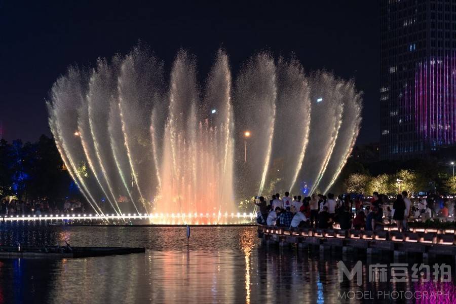 夜景模特