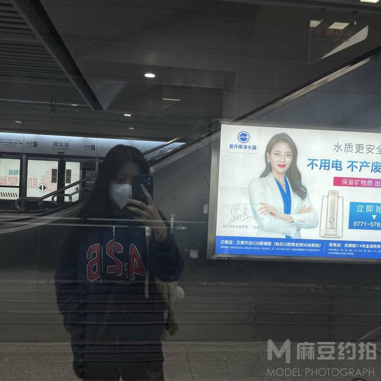 情侣模特
