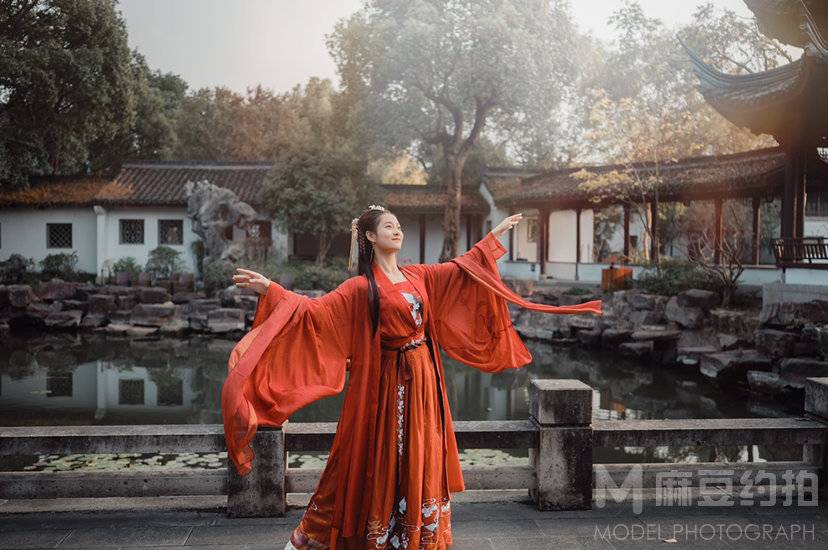 汉服模特