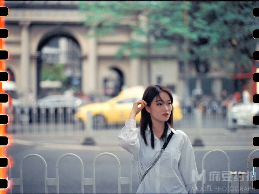 胶片模特