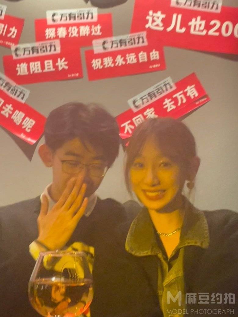 情侣模特