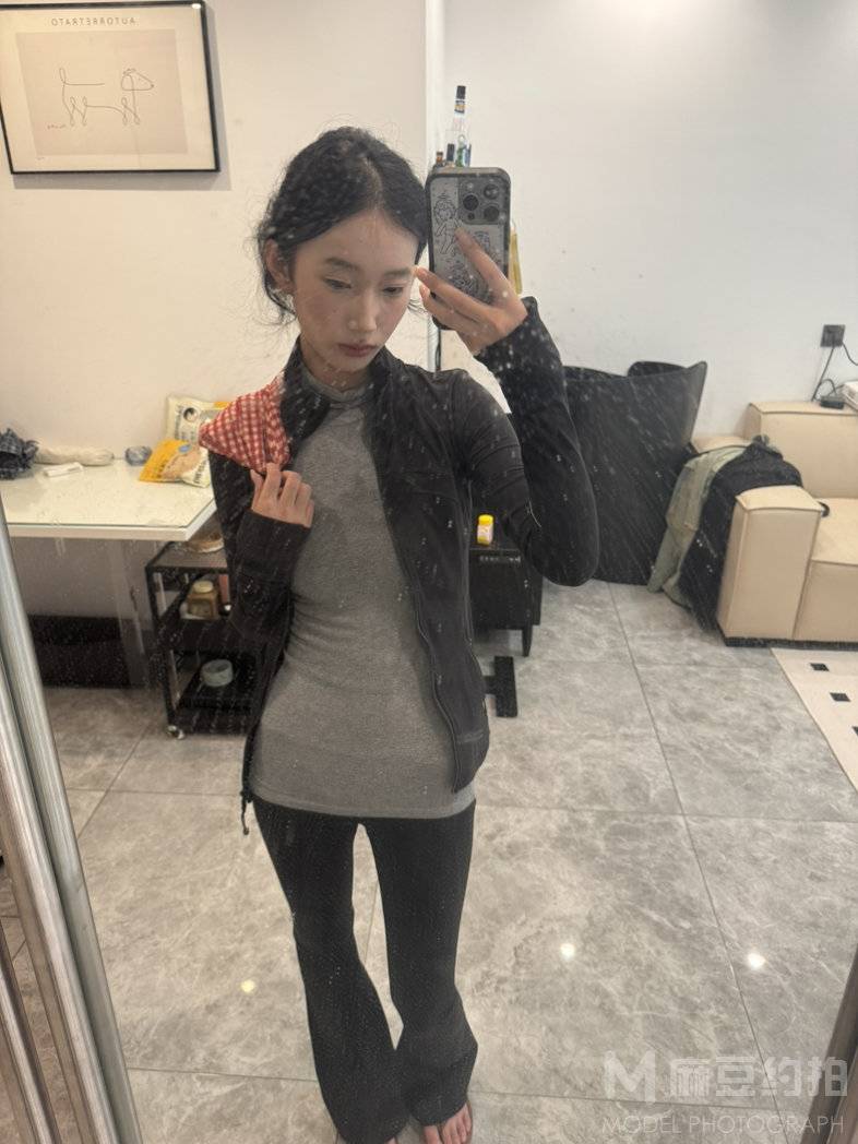 纪实模特
