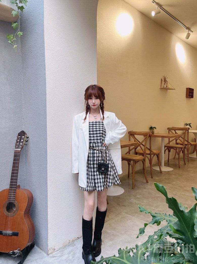 胶片模特