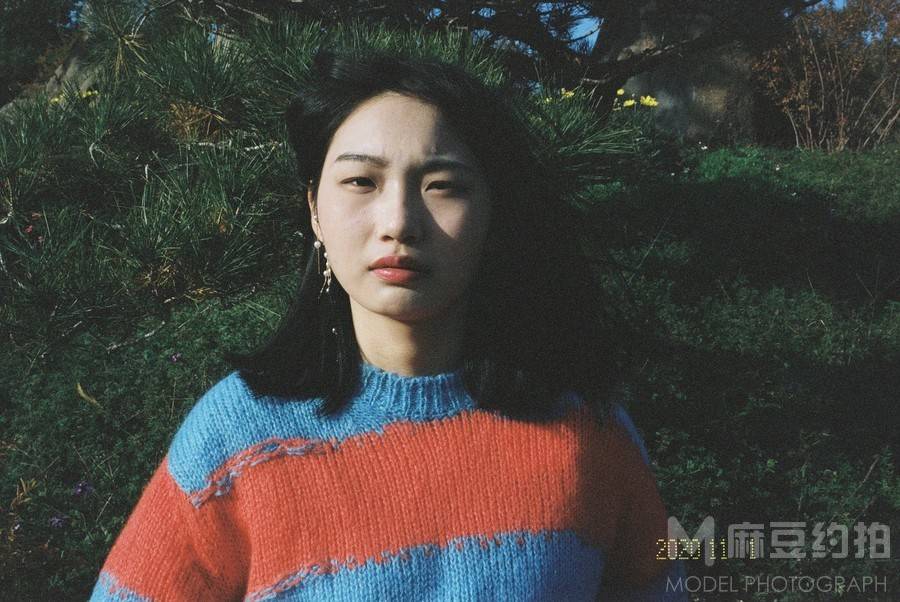 胶片模特
