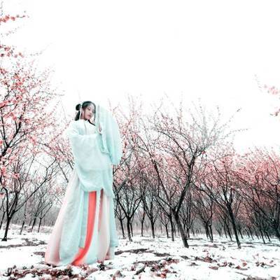汉服模特