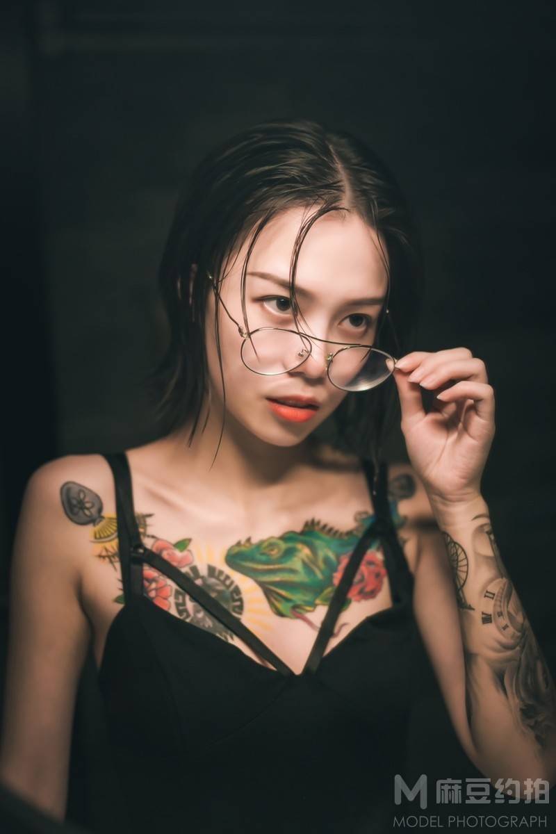 暗黑模特