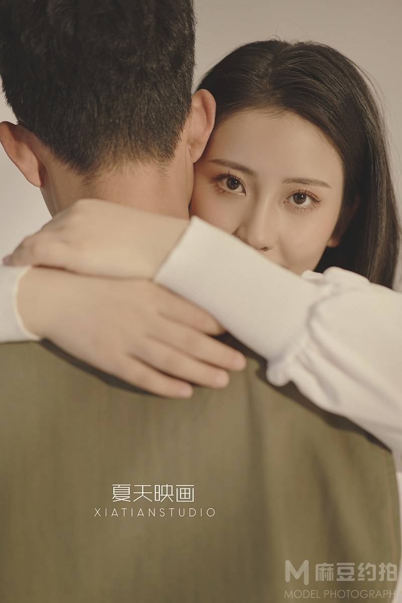 情侣模特