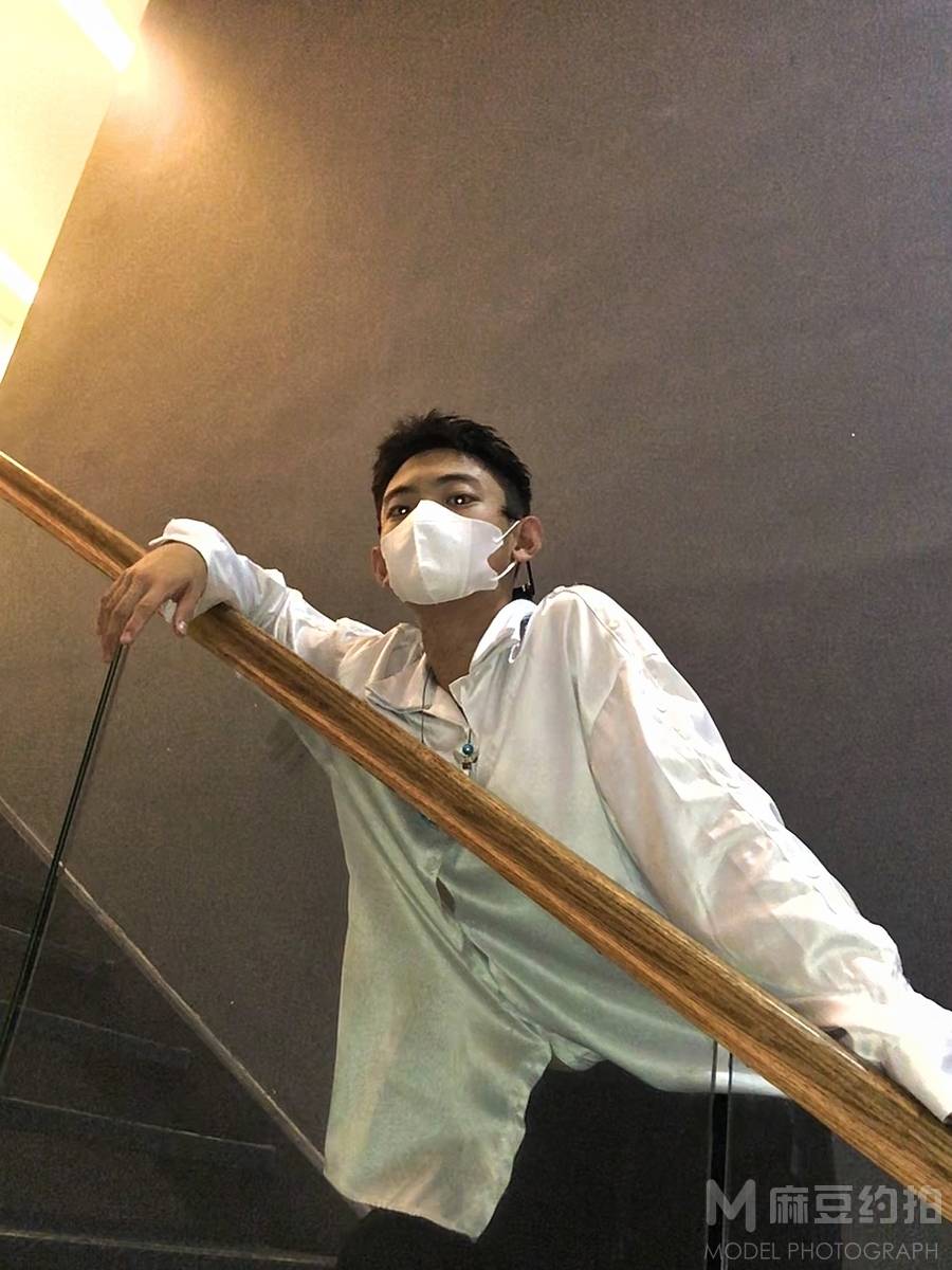 纪实模特